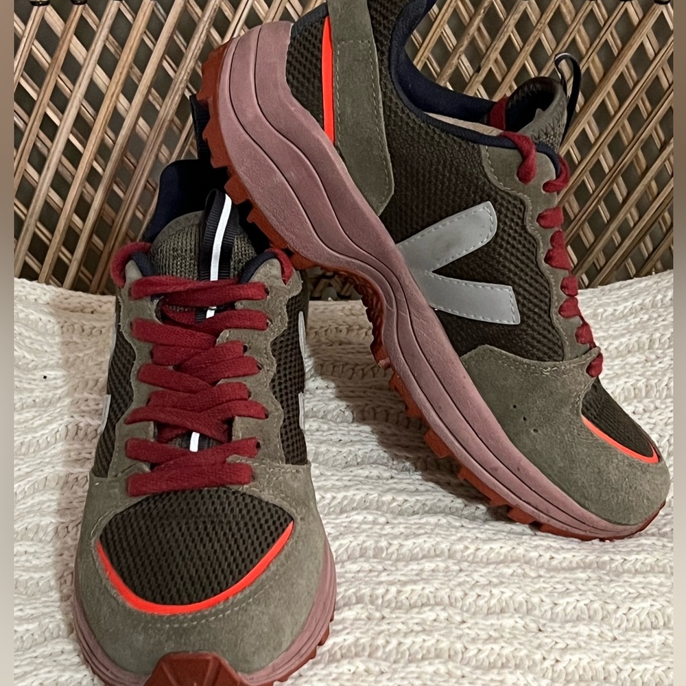 Veja Venturi Shoes